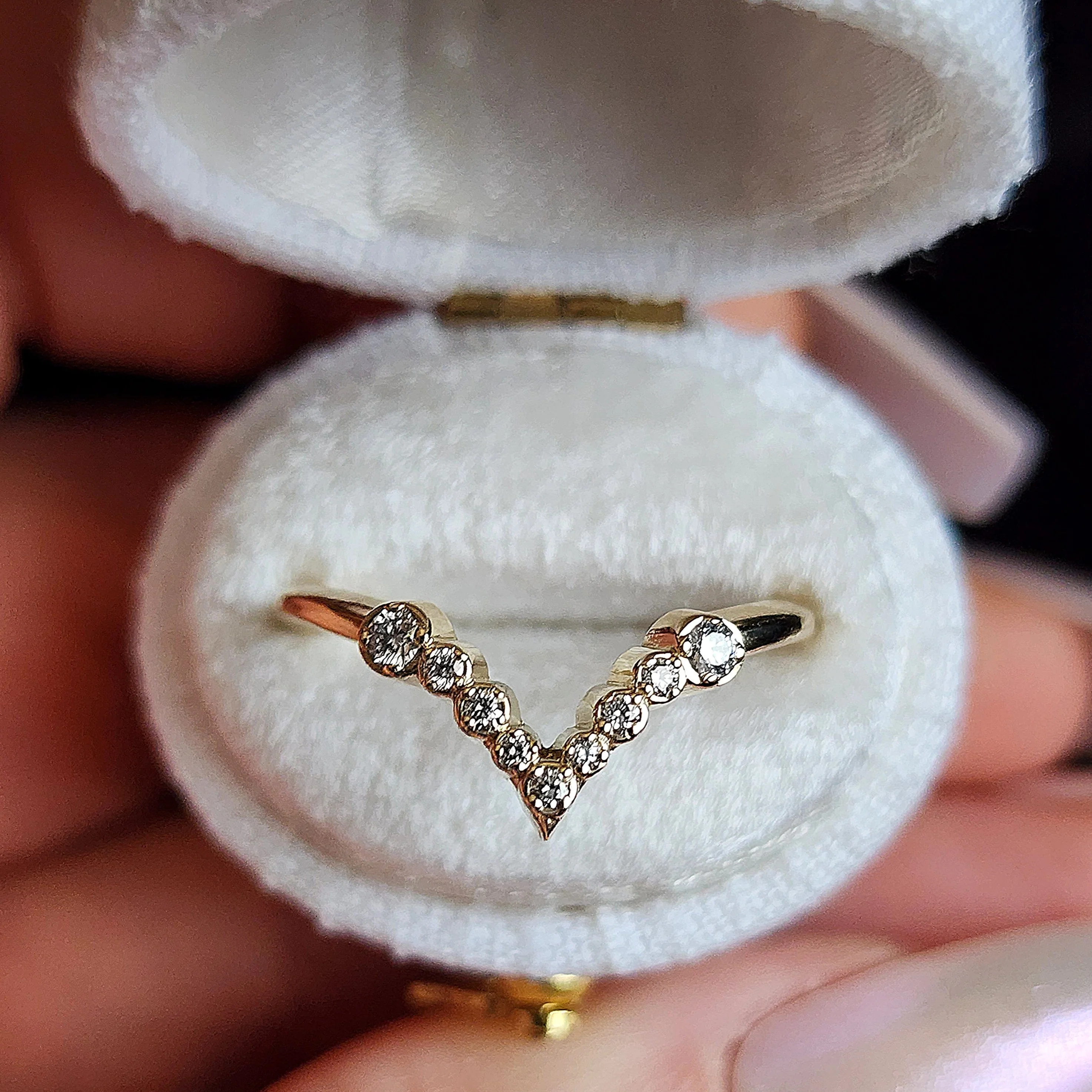 14k Gold Diamond Wishbone Wedding Ring Pointed Chevron Stacking Side Band - Image 6