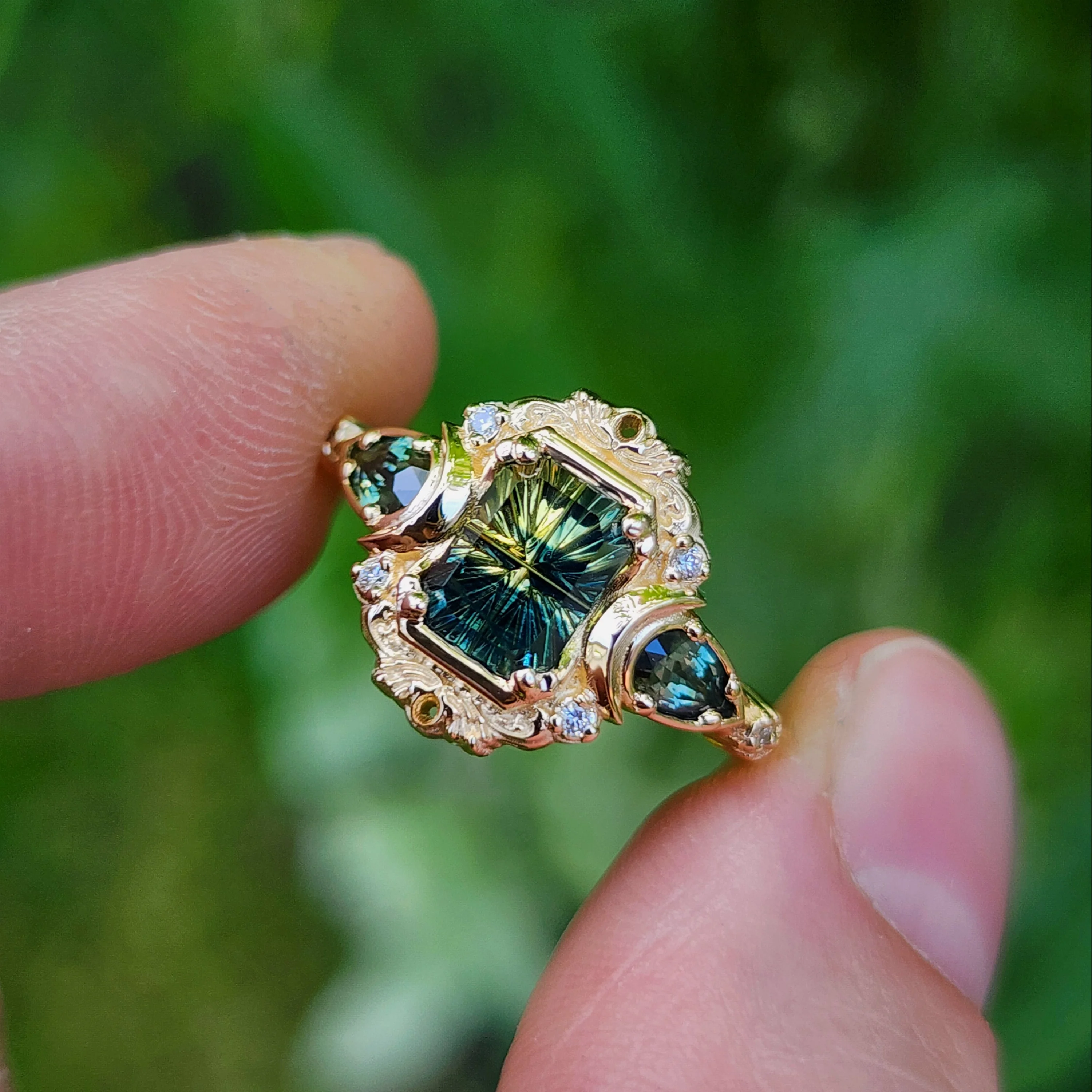 Ready to Ship 6-8 1.28ct Natural Australian Parti Sapphire Fantasy Radiant Cut Moonlight Odette 14k Yellow Gold - Image 6