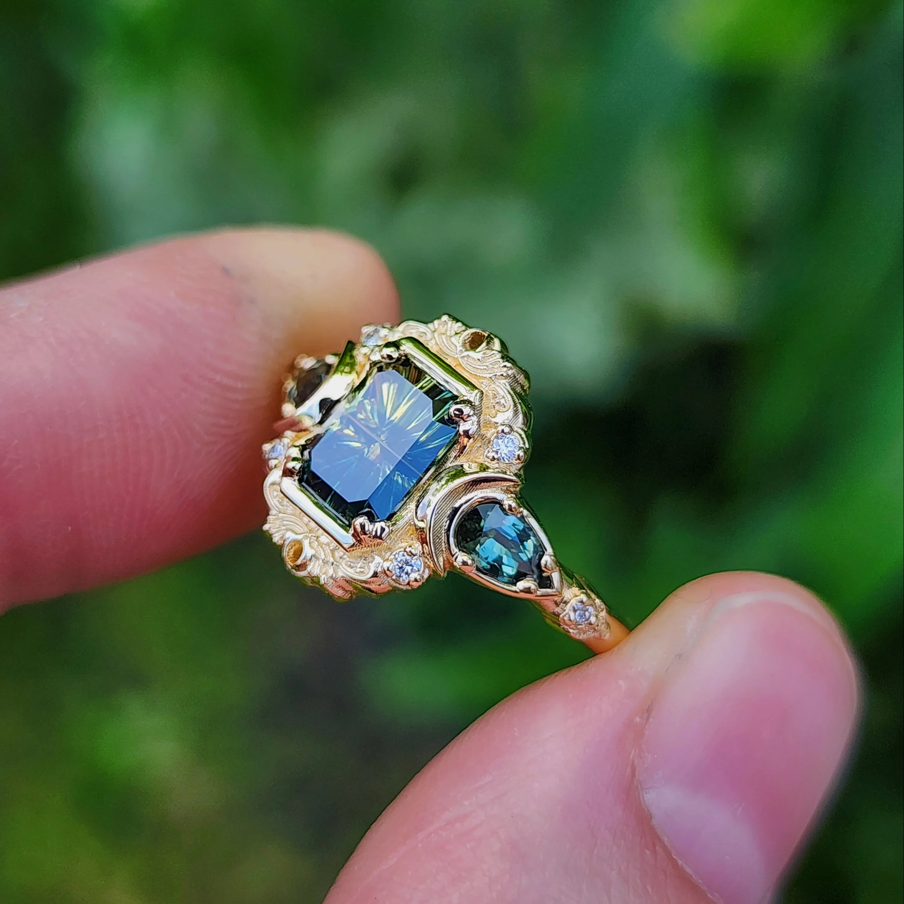 Ready to Ship 6-8 1.28ct Natural Australian Parti Sapphire Fantasy Radiant Cut Moonlight Odette 14k Yellow Gold - Image 7