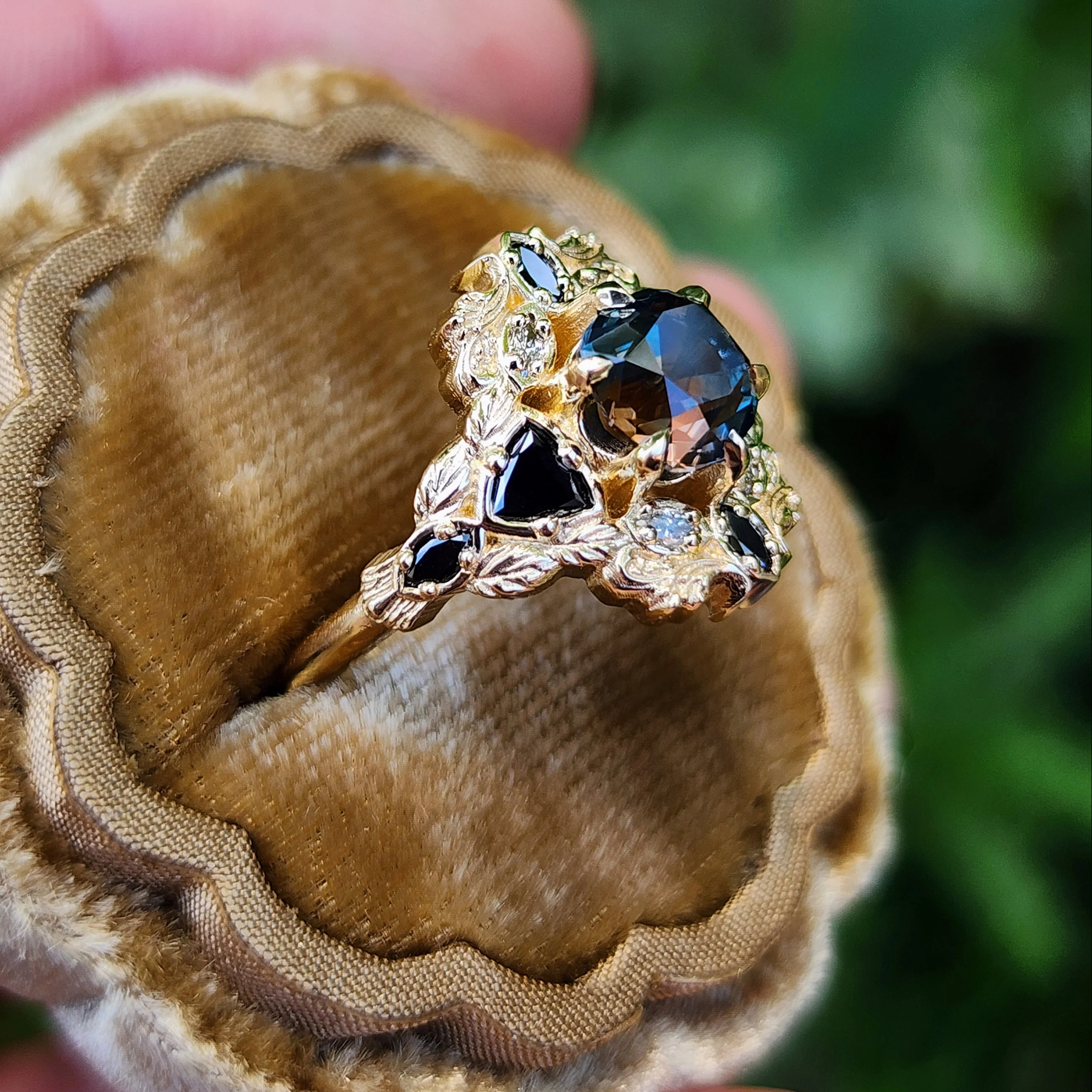 Ready to Ship 6-8 1.76ct Old European Cut Cushion Montana Sapphire Athena Ring 14k Yellow Gold - Image 5