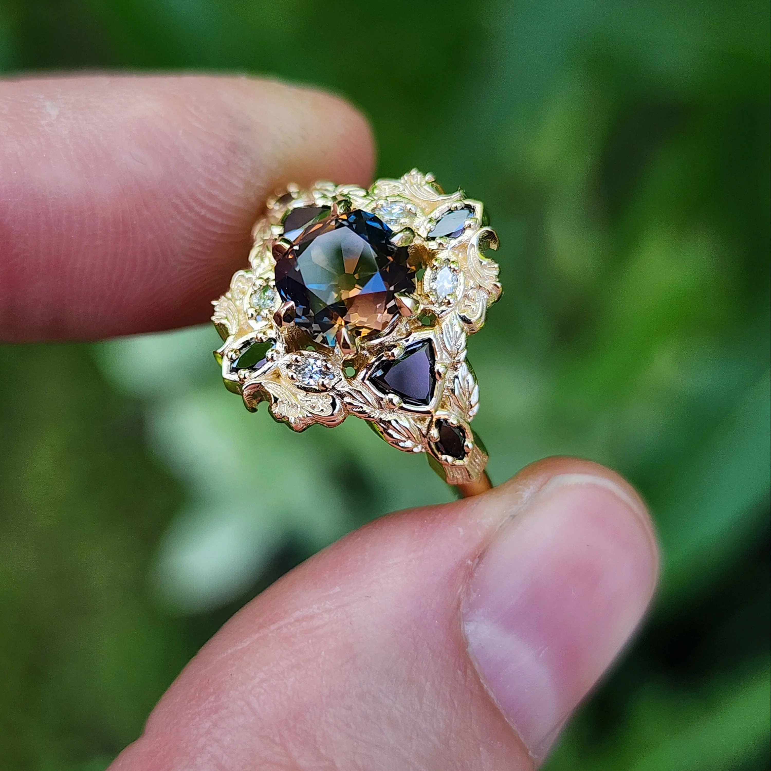 Ready to Ship 6-8 1.76ct Old European Cut Cushion Montana Sapphire Athena Ring 14k Yellow Gold - Image 9