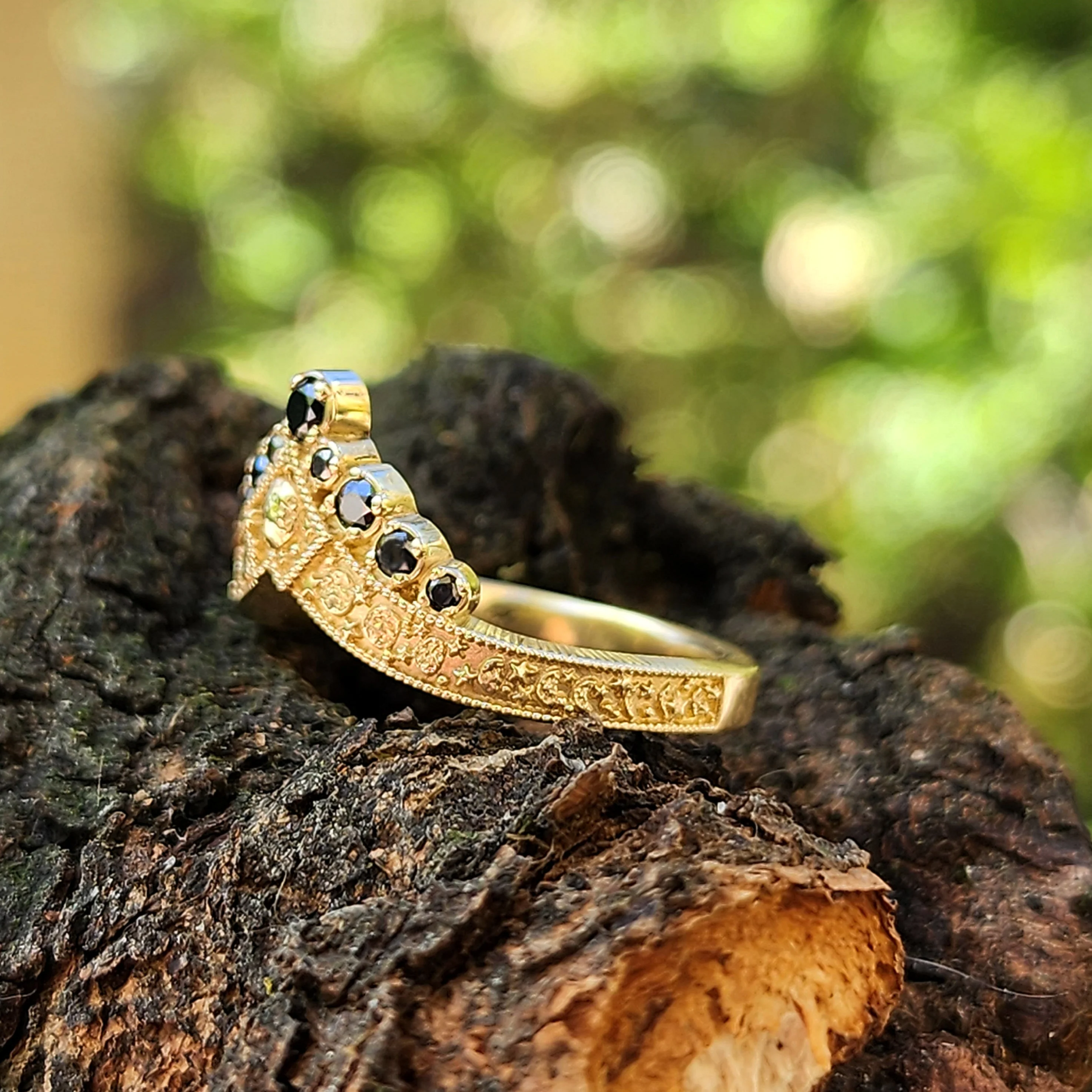 Ready to Ship Size 6-8 - Black Diamond Luna Diadem Chevron Wedding Band with Moon Phases and Full Moon and Stardust - Stacking Celestial Unique Gold Ring - Image 3