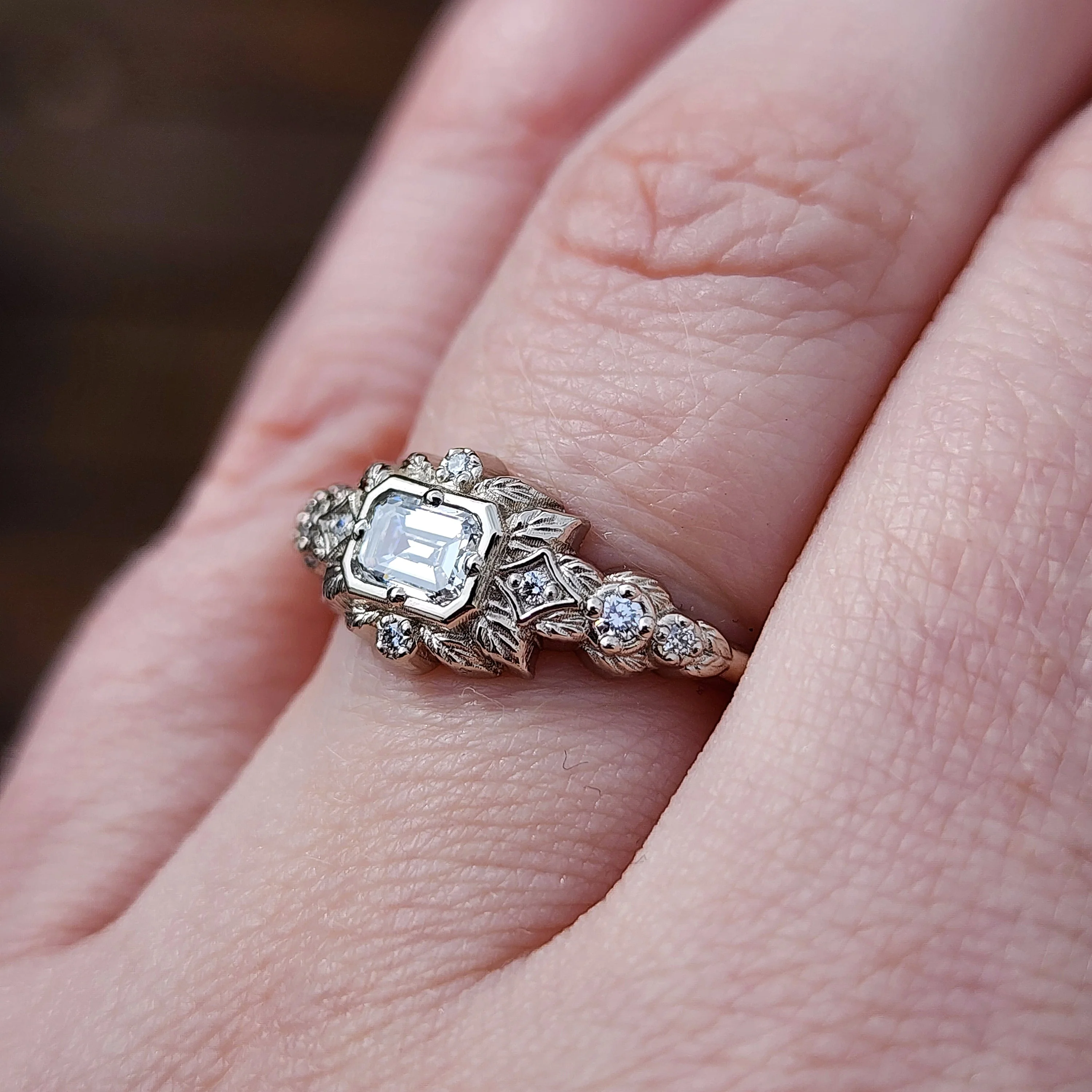 Ready to Ship Size 6 - 8 Florence Emerald Cut Natural Diamond Leaf Ring - Image 8