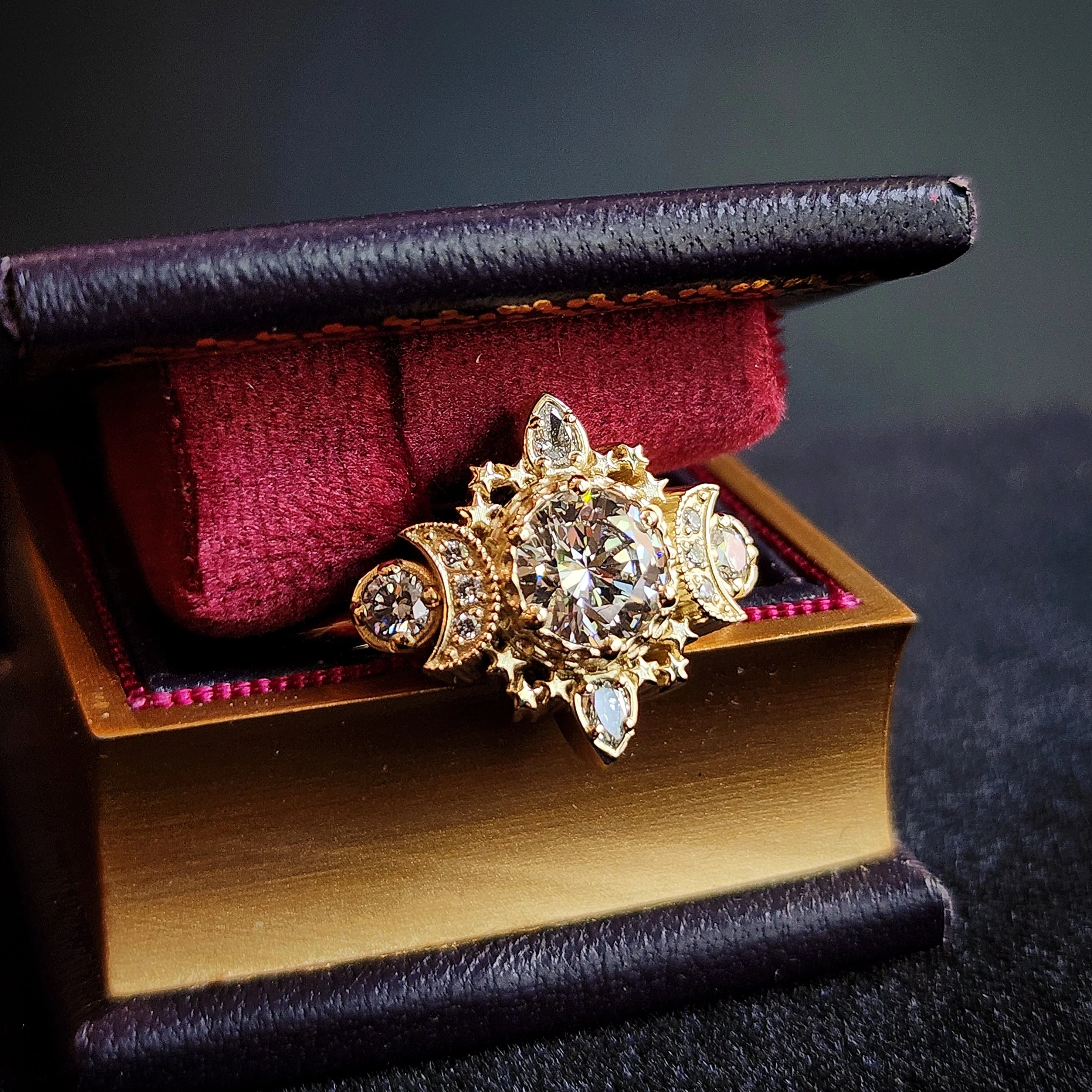 *Setting Only* Sparkling Cosmos for Build your Own Ring with Lab White Diamond Sides - Image 2