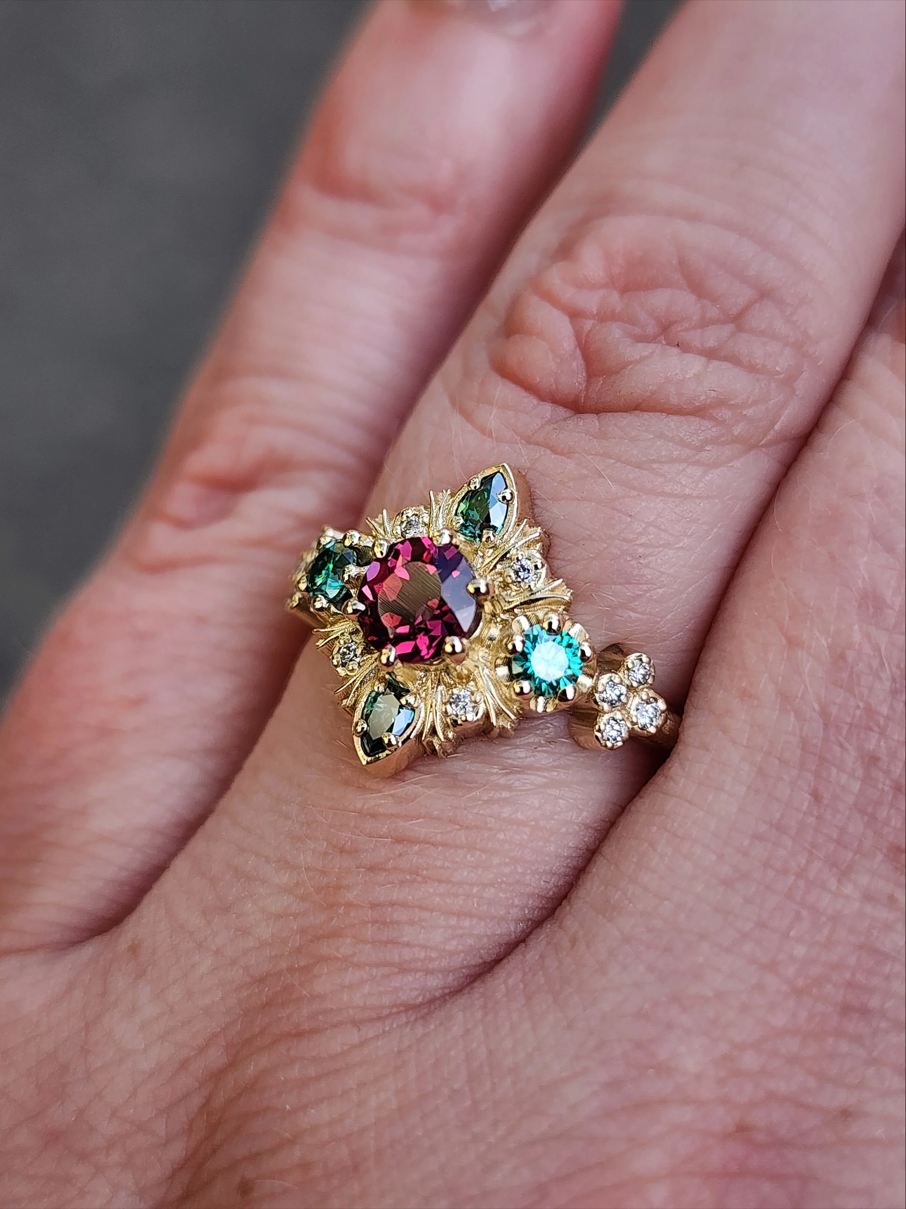 Thorn Haven Rhodolite Garnet Ring - Nature Inspired with Green Moissanite - Image 13