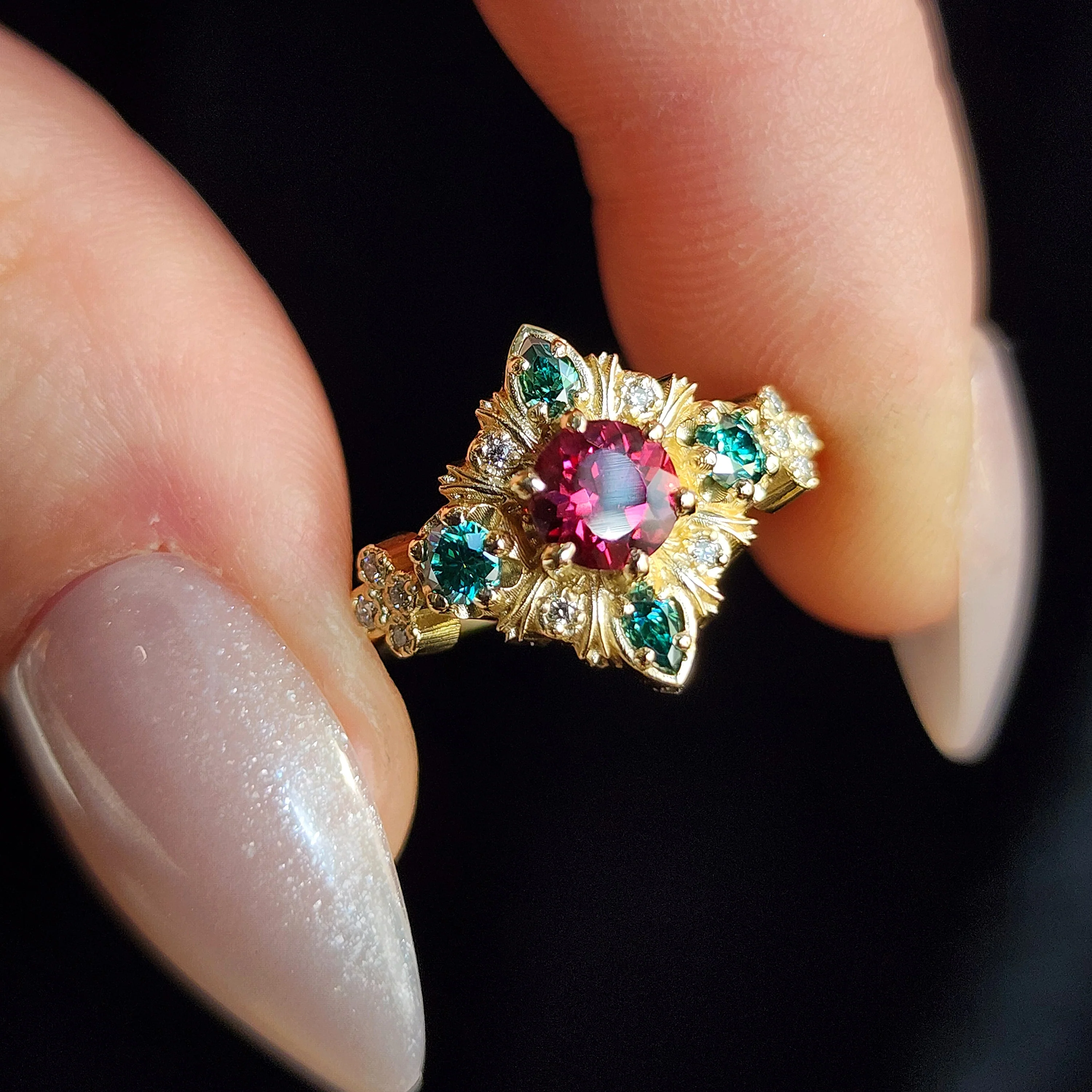 Thorn Haven Rhodolite Garnet Ring - Nature Inspired with Green Moissanite - Image 3