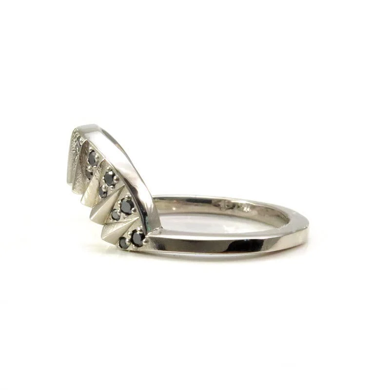 Short Sunrise Ring Wedding Band with Sun Rays and Diamonds - Modern Fine Jewelry - Black or White Diamonds - Stacking Gold Ring Celestial - Image 9